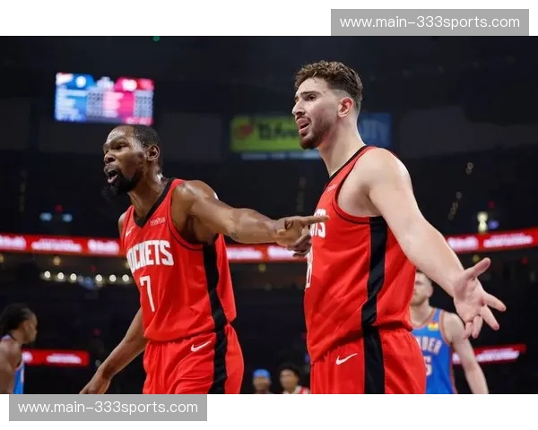 申京关键时刻罚球失准 火箭不敌快船遭对手复仇